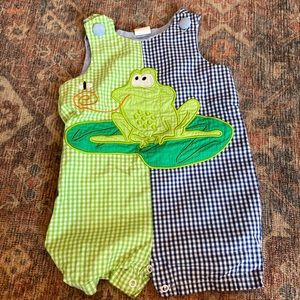 Frog romper
